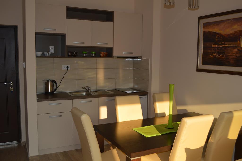 Apartments Mm Свети-Стефан Экстерьер фото